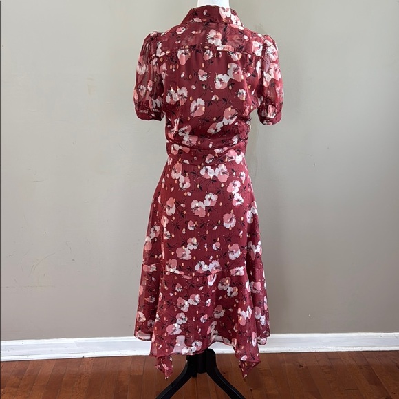 Walter Baker Smith Berry Hibiscus Burgundy Floral Handkerchief Hem Mide Dress S - Picture 12 of 16